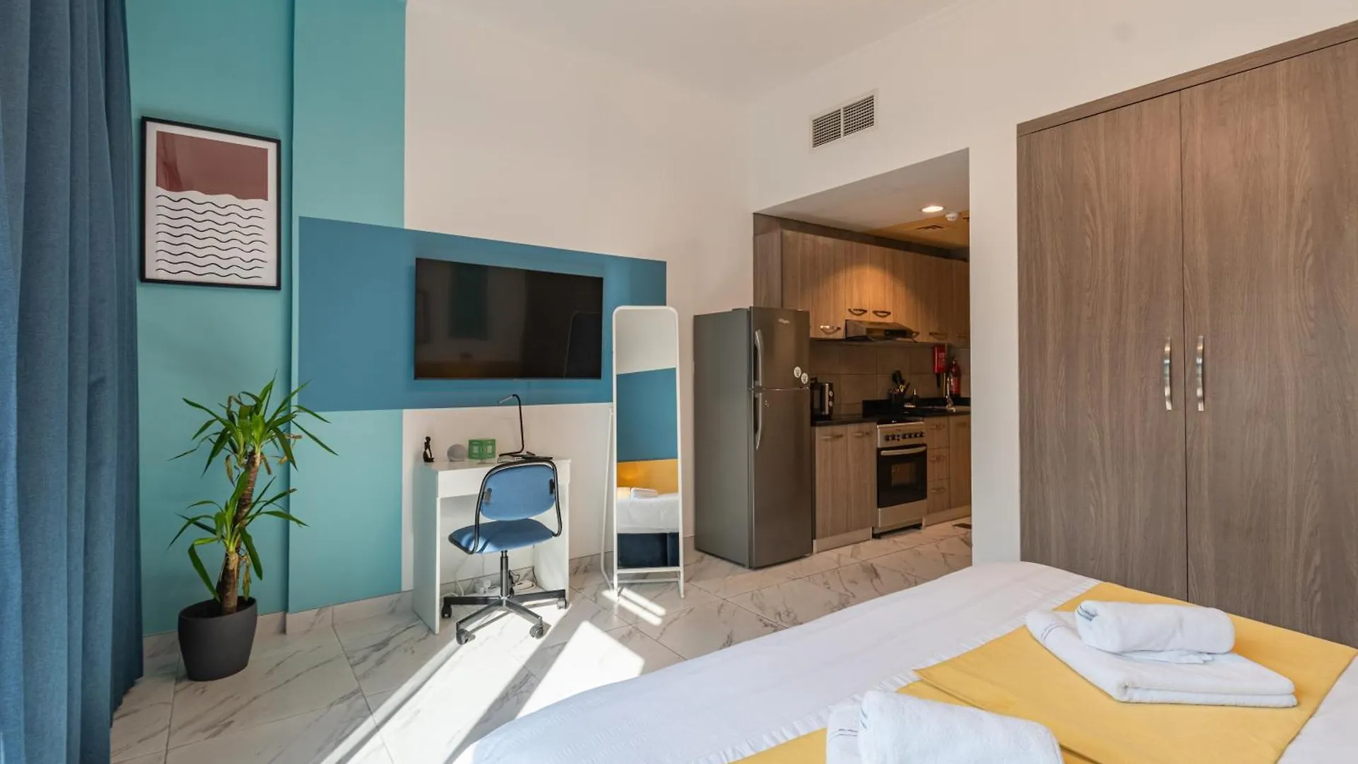 Izzzi Life Mint Aparthotel Dubai United Arab Emirates