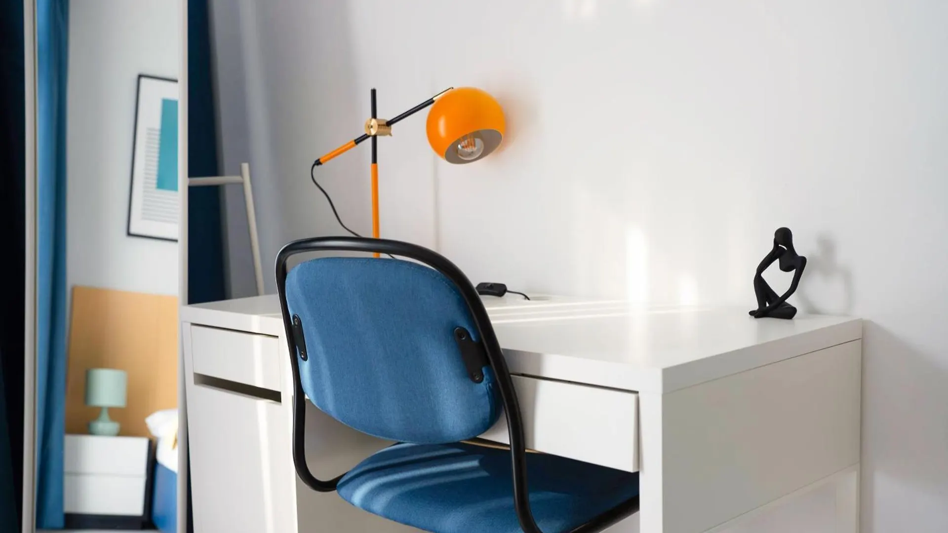 Izzzi Life Mint Aparthotel Dubai