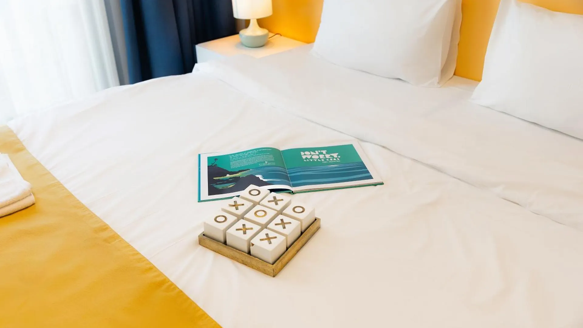 Izzzi Life Mint Aparthotel Dubai 0*,